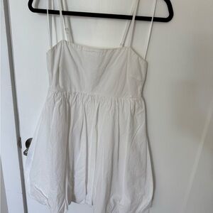 Elegant White Women's Mini Dress